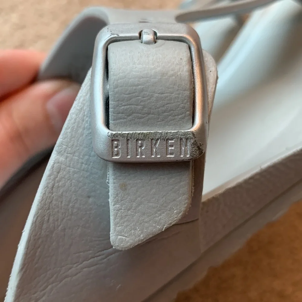 Birkenstock | Birkenstock Gizeh Essentials EVA silver sandals